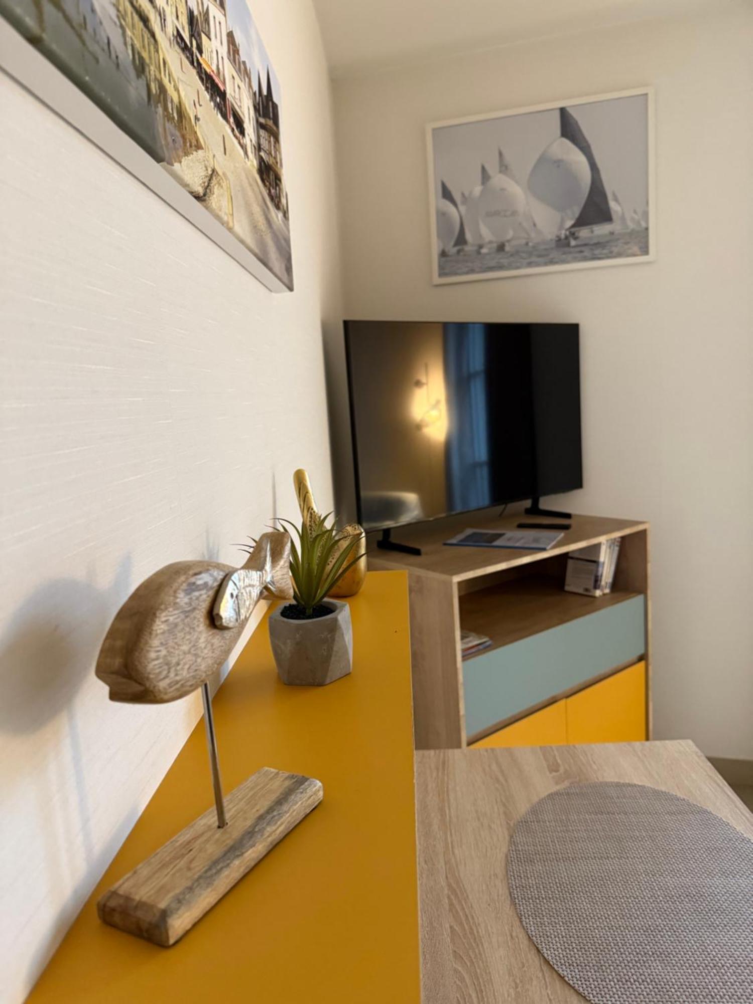 Appartement T2 Vue Sur La Riviere Avec Garage Privatif - Port De Saint-Goustan Auray Kültér fotó